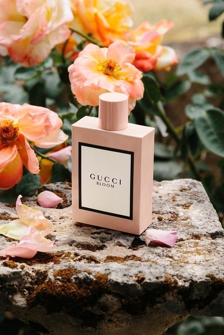 photo_2025-02-06_22-49-57 ادکلن زنانه گو.چی مدل Gucci Bloom